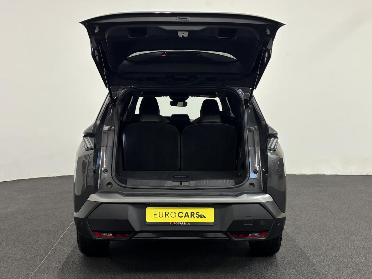 Peugeot 5008 1.2 Hybrid 136pk Allure Automaat Navigatie Cruise control Climate control LED Parkeersensoren Camera Apple Carplay/ Android Auto Radio