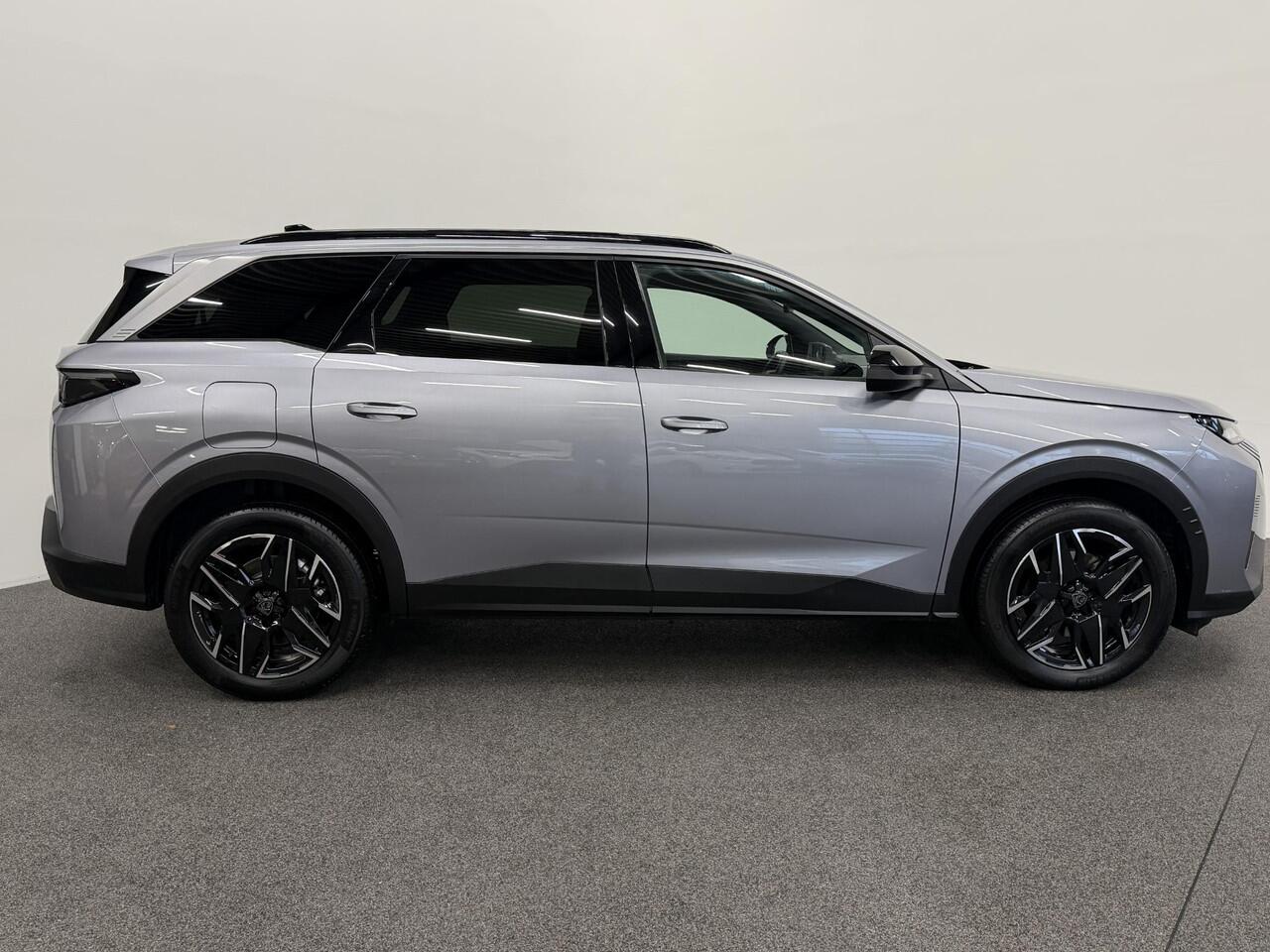 Peugeot 5008 1.2 Hybrid 136pk Allure Automaat | Navigatie | Cruise control | Climate control | LED | Parkeersensoren | Camera | Apple Carplay/ Android Auto | Radio