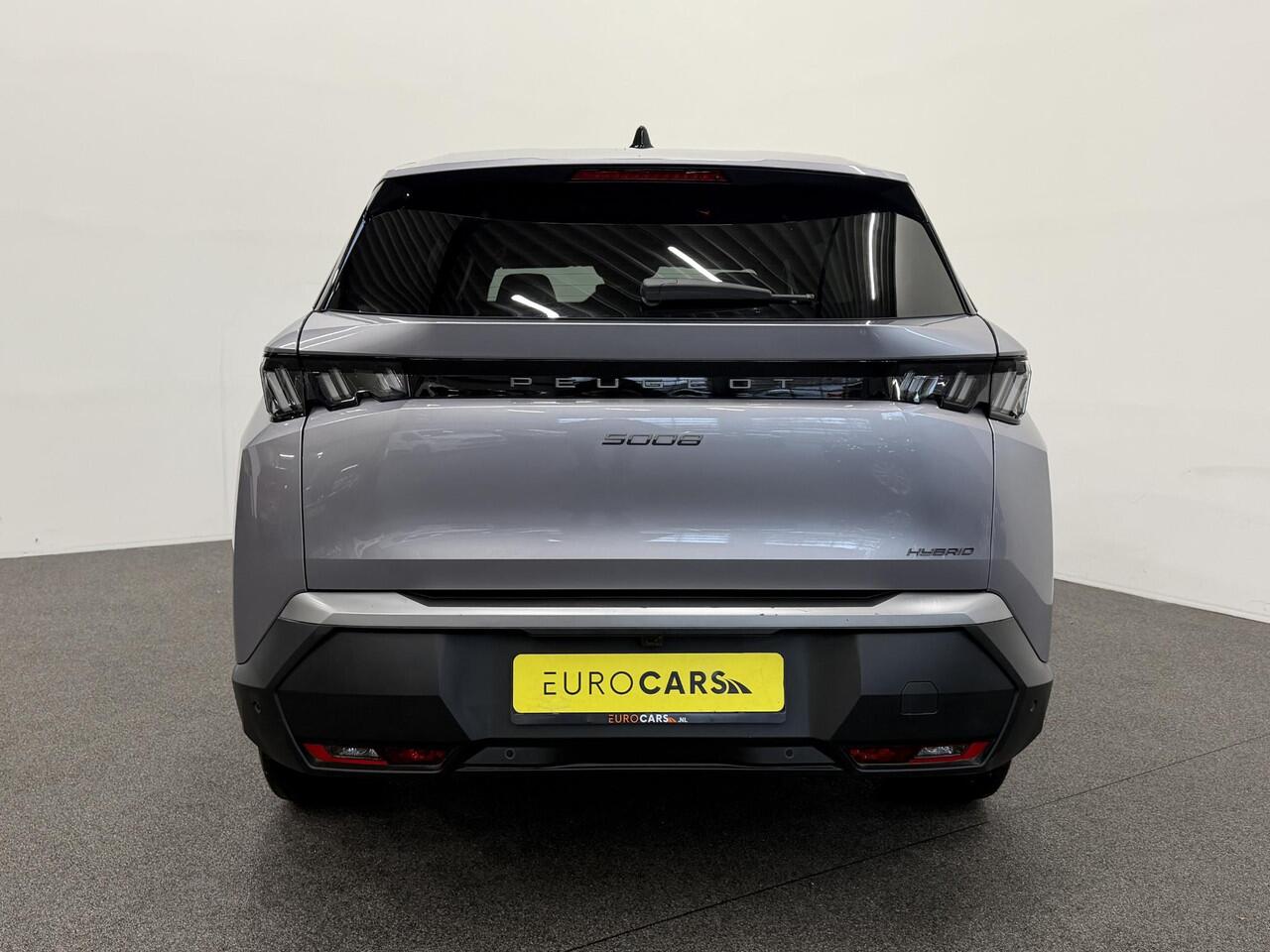 Peugeot 5008 1.2 Hybrid 136pk Allure Automaat | Navigatie | Cruise control | Climate control | LED | Parkeersensoren | Camera | Apple Carplay/ Android Auto | Radio