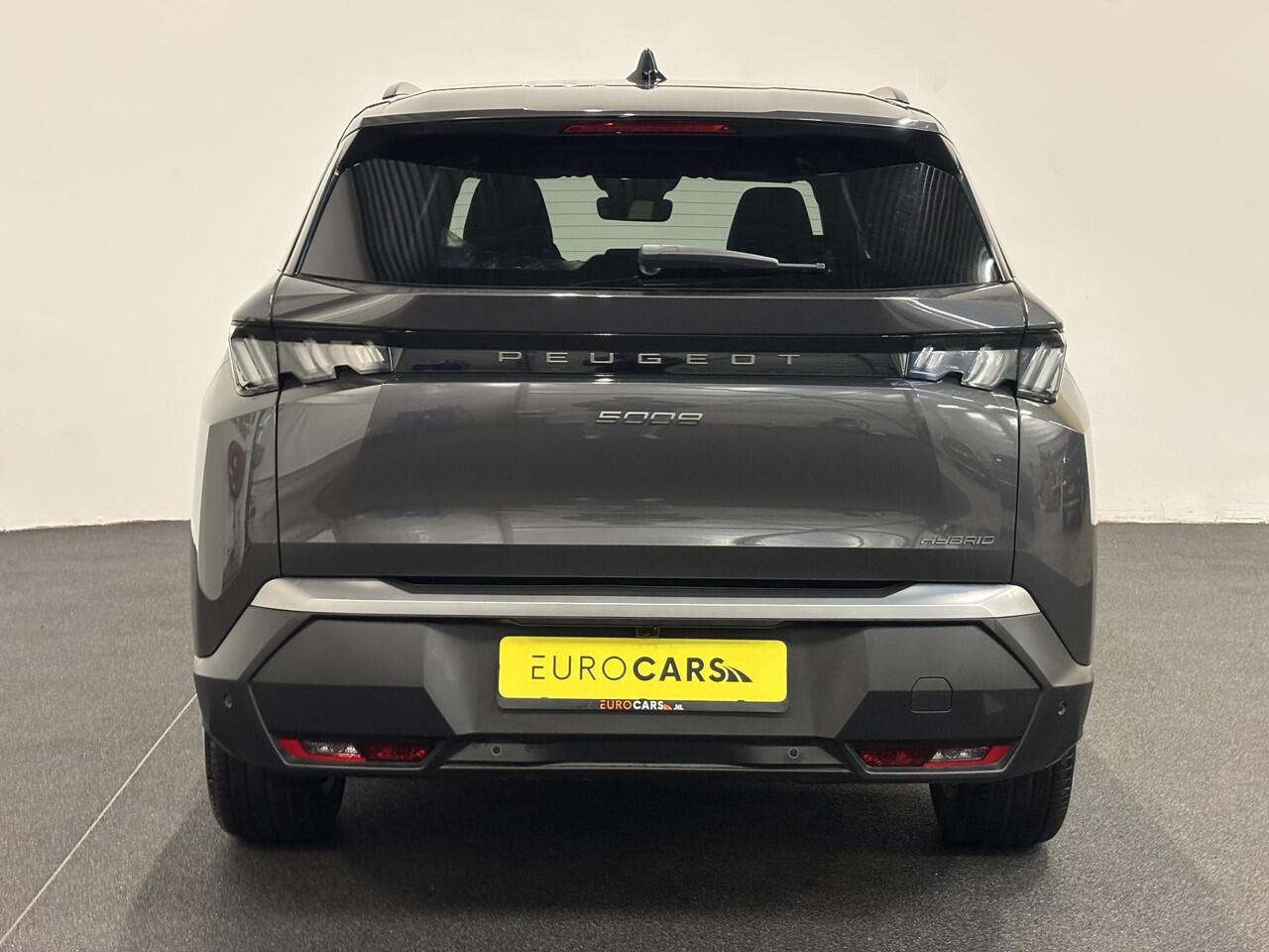 Peugeot 5008 1.2 Hybrid 136pk Allure Automaat | Navigatie | Cruise control | Climate control | LED | Parkeersensoren | Camera | Apple Carplay/ Android Auto | Radio