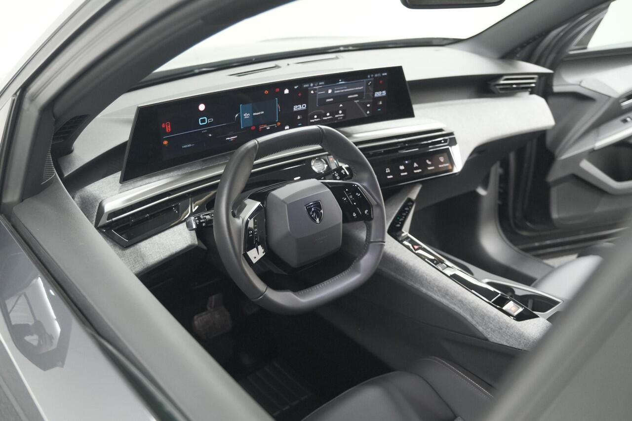 Peugeot 5008 1.2 Hybrid 136 e-DCS6 Allure | 7 Zitplaatsen | Camera | Stoelverwarming | Navigatie