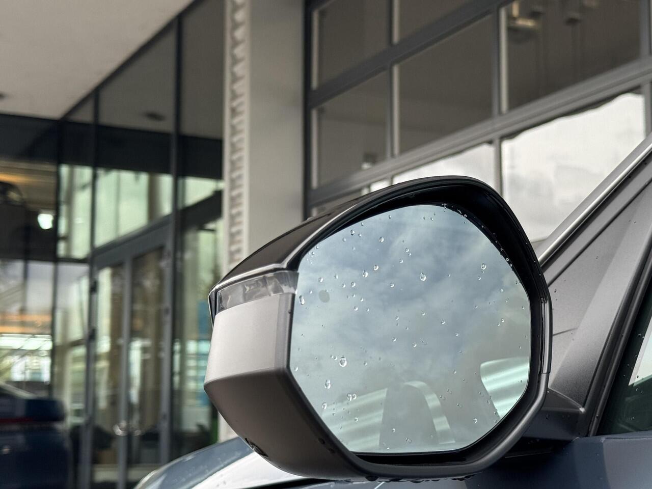 Peugeot 5008 Allure 1.6 HYbrid PHEV 225pk e-DCS7 | PANORAMIC NAVIGATION | 7-ZITS | STOEL- EN STUURVERW. | KEYLESS | ISOFIX | ADAPTIVE CRUISE |