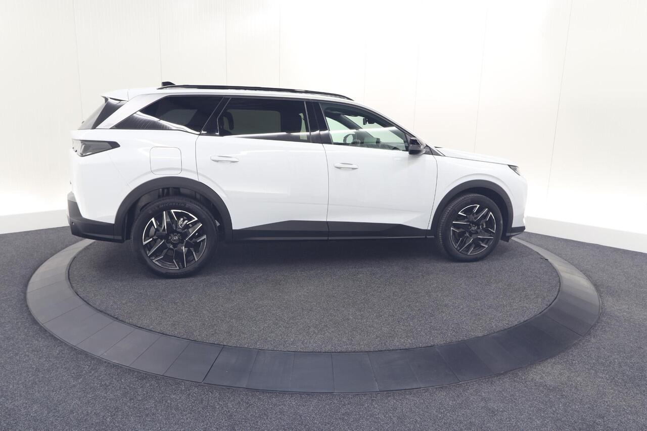 Peugeot 5008 Hybrid 136 e-DCS6 Allure | 7 Zitplaatsen | Camera | Stoelverwarming | Panoramic Navigation pack