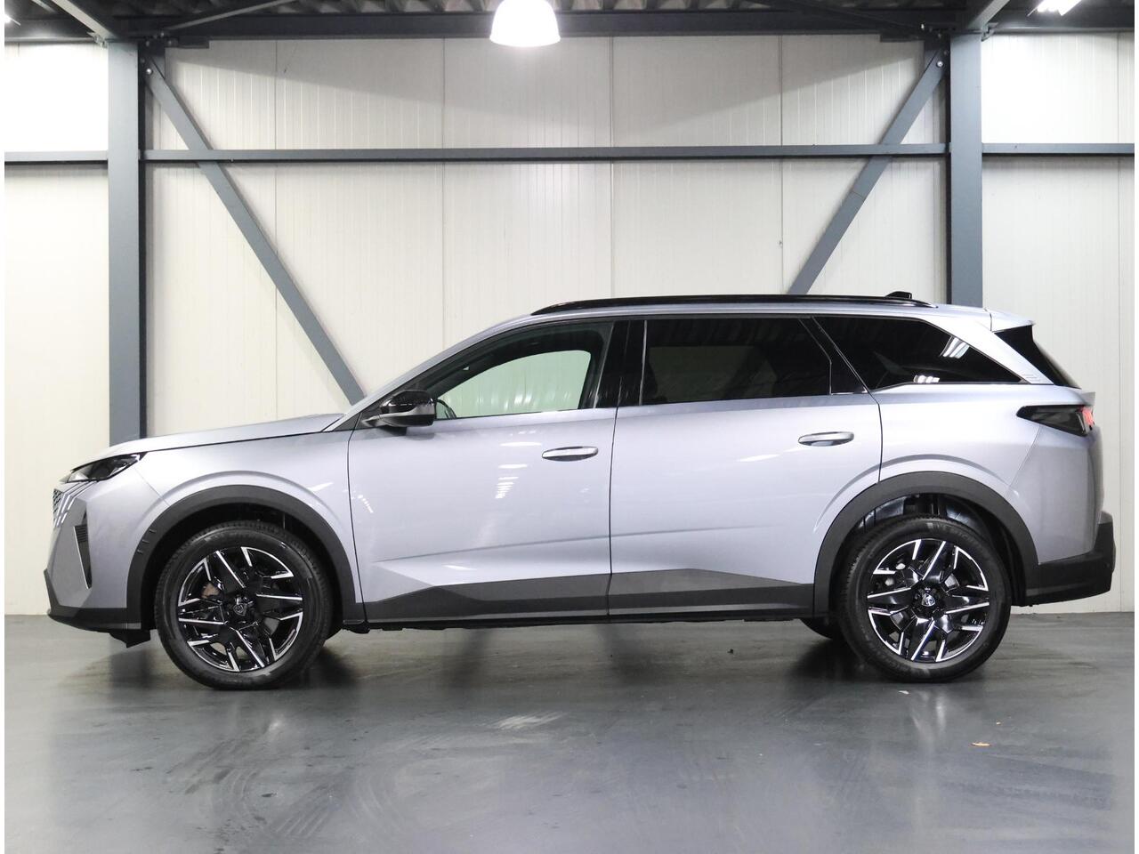 Peugeot 5008 1.2 Hybrid 145PK Allure | 1ste eigenaar | Camera | AppleCarPlay/AndroidAuto | Cruise Control | Climate Control | Camera | 7 PERSOONS! | Navigatie | Isofix | Parkeersensoren | FULL LED | Privacy Glass |