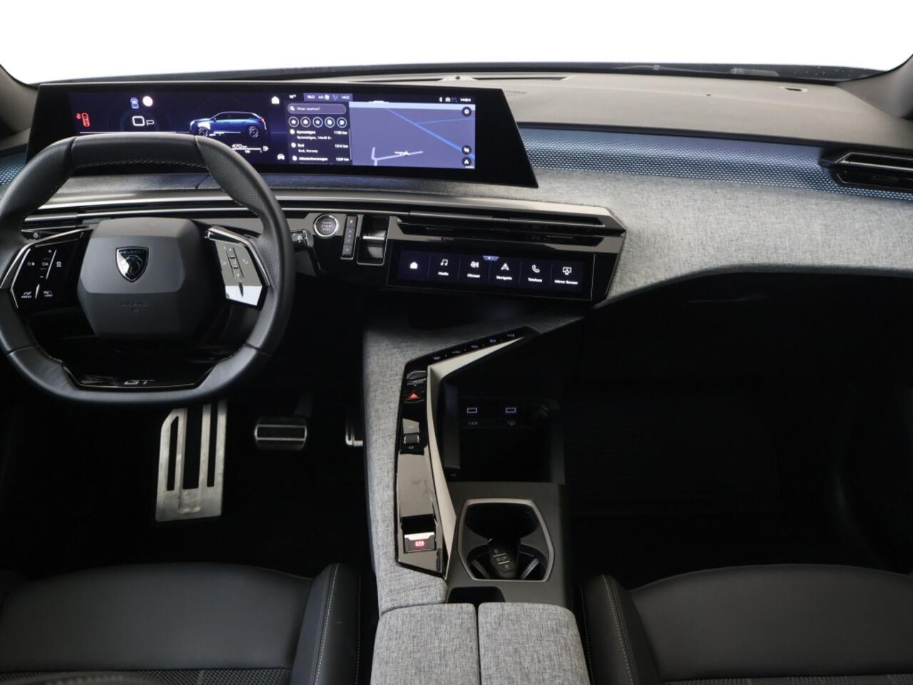 Peugeot 5008 Hybrid 145PK GT Automaat 7-Persoons Navigatie Carplay Winterpack