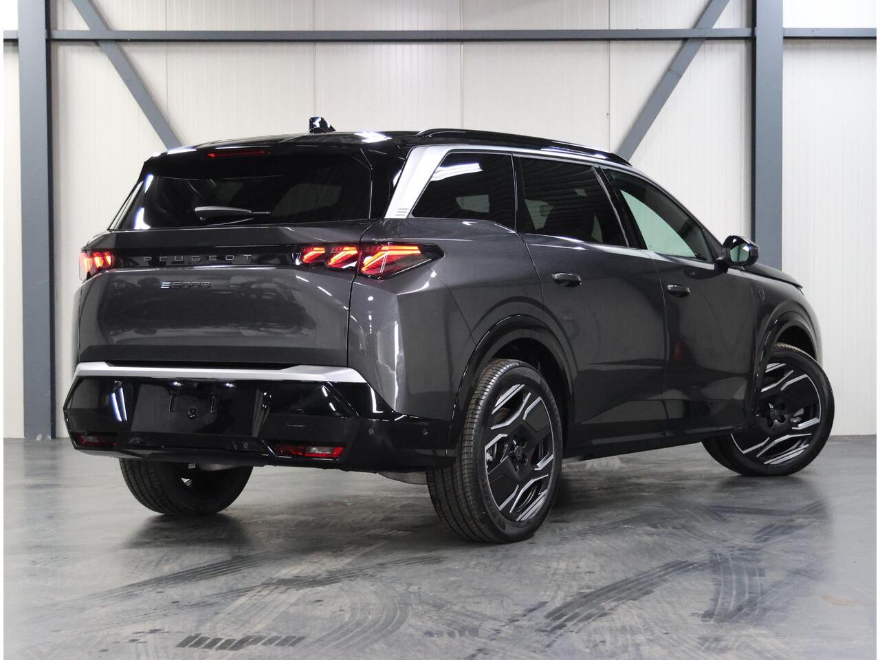 Peugeot 5008 e-5008 GT Exclusive 73 kWh | Lederen interieur | Warmtepomp | Geventileerde voorstoelen