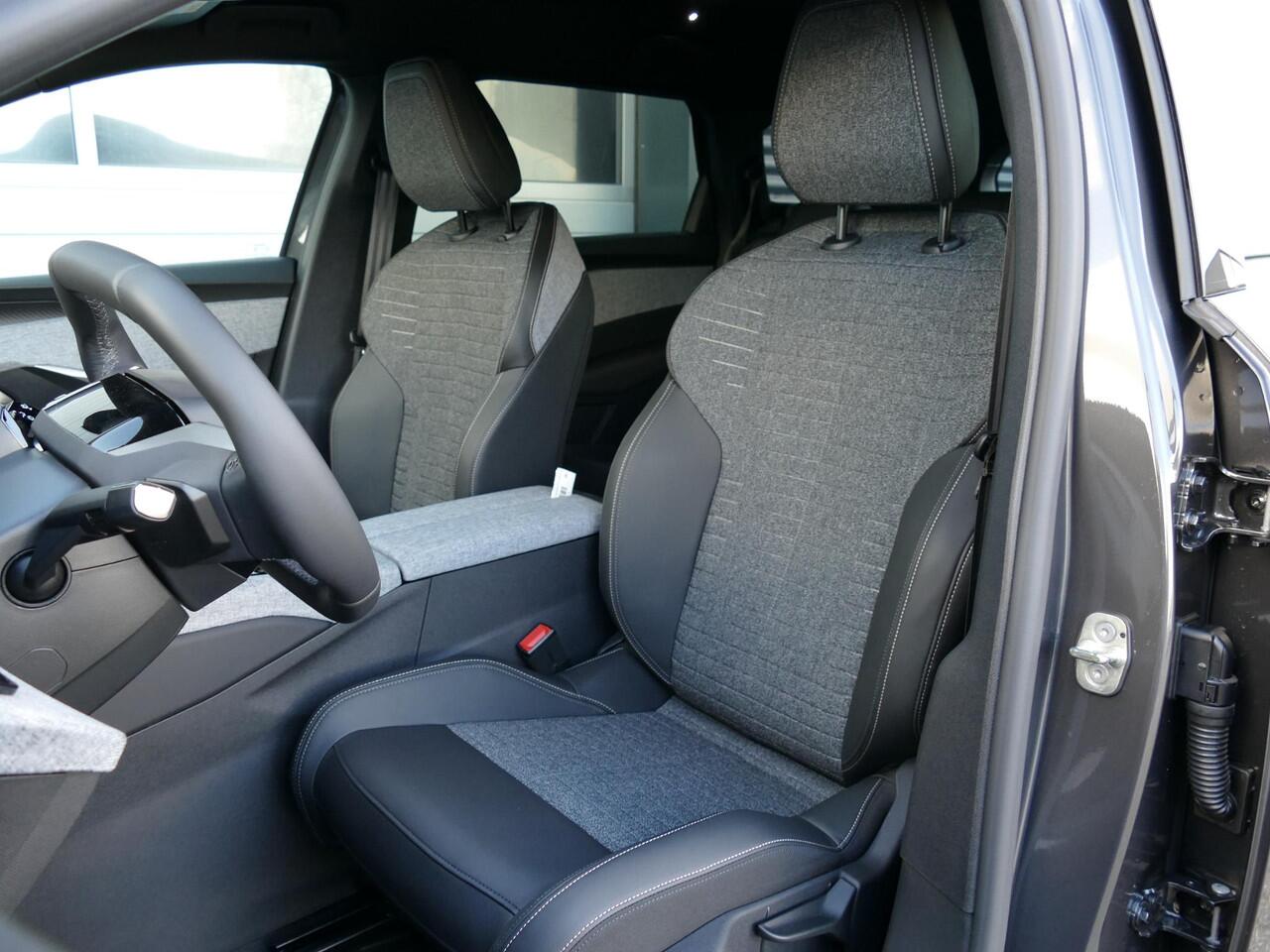 Peugeot 5008 1.6 Plug-in Hybrid 195 Allure | NIEUW | Uit voorraad leverbaar! | 83km EV Actieradius WLTP | AUTOMAAT | 7-Zits | Parkeercamera Voor & Achter | Stuurverwarming | Dodehoek Detectie |
