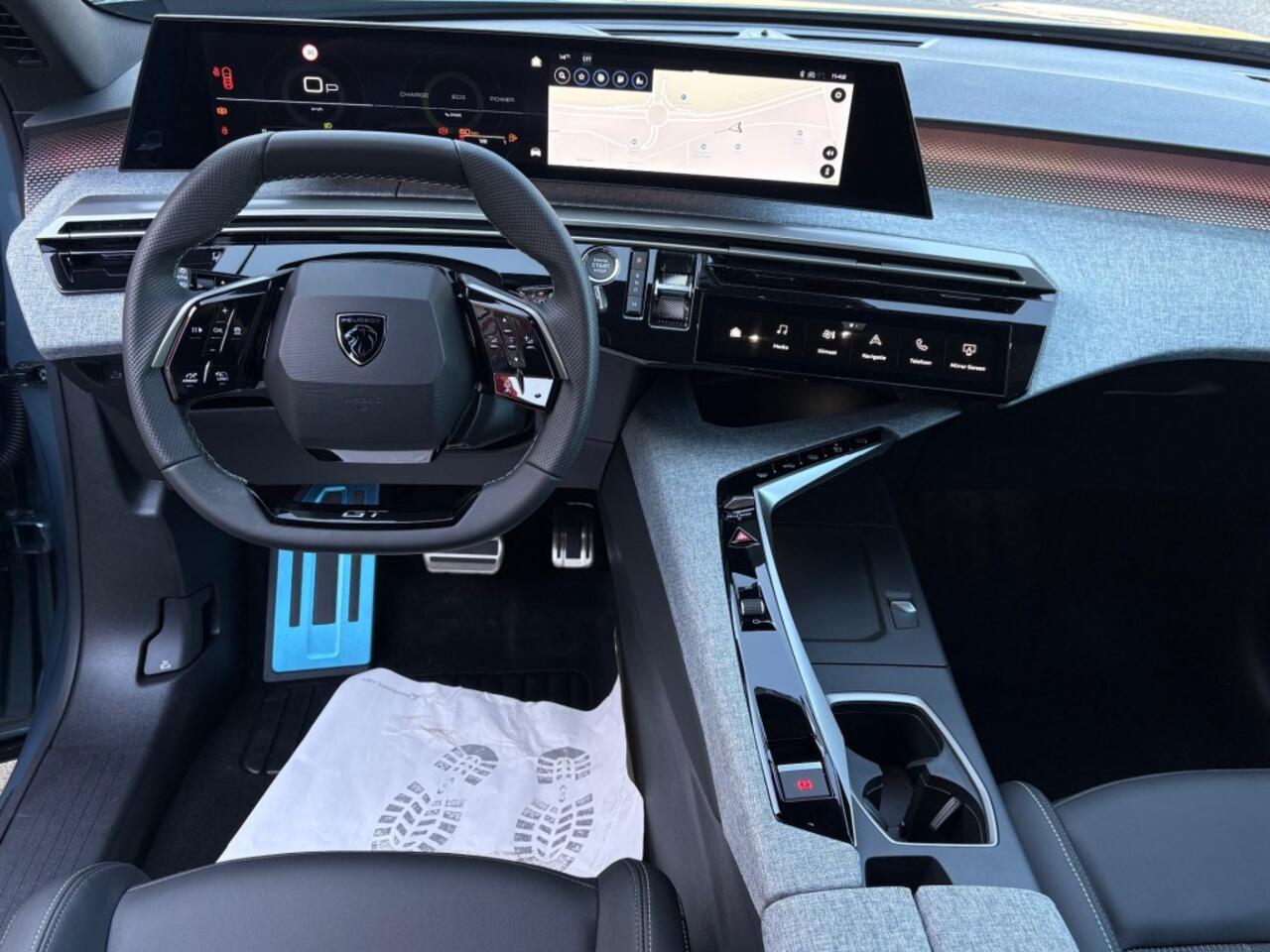 Peugeot 5008 1.2 HYBRID 145PK AUT. GT 7-PRS LED NAVI CAMERA CARPLAY WINTER-PAKKET