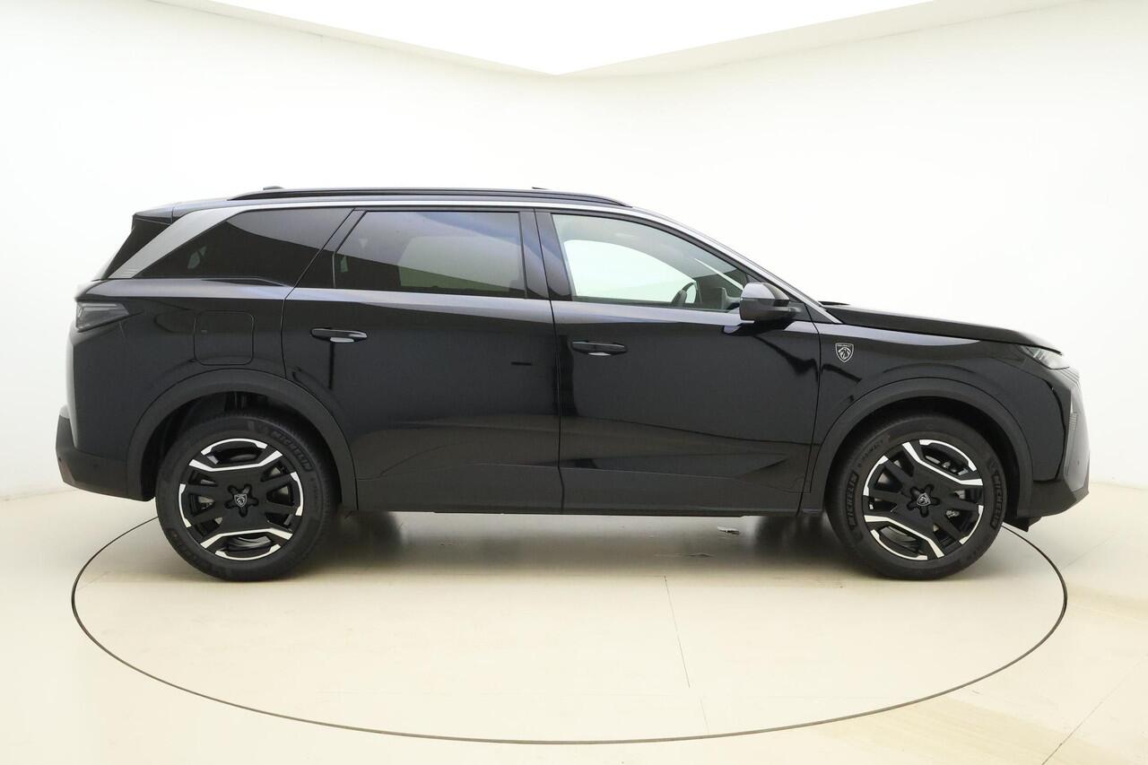 Peugeot 5008 1.6 Plug-in Hybrid 195 GT Exclusive 7-Zits l Alcantara Interieur l Elektrische Verstelbare stoelen l Verwarmde stoelen Voor + Achter l Schuif-Kantel Dak l 360 Camera l Matrix-LED l Elektrische Kofferbak l TomTom Navigatie l Wireless Apple Carplay & Androi