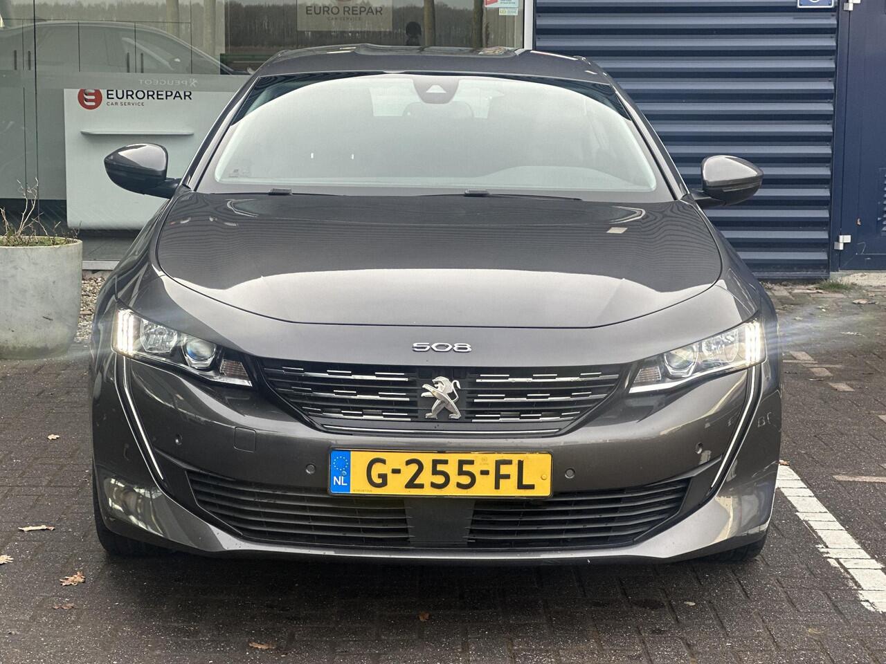 Peugeot 508 1.6 PureTech 180pk Blue Lease Active | Trekhaak | Adaptive Cruise Control | Climate Control | Navigatie | Parkeercamera/-sensoren | Apple Carplay/Android Auto | Keyless Start | Lichtmetalen velgen |