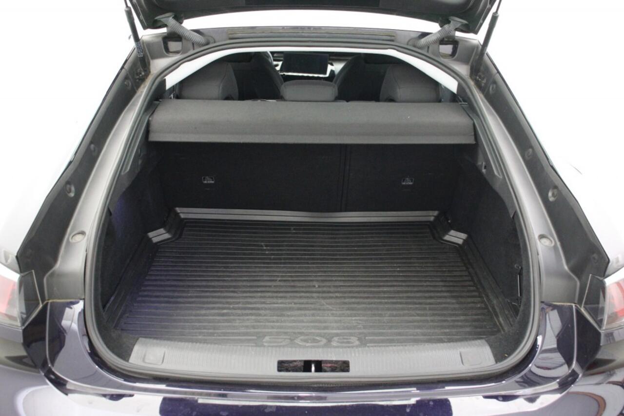 Peugeot 508 Sedan 1.5 BlueHDI Active Avantage - Carplay, Camera, Trekhaak