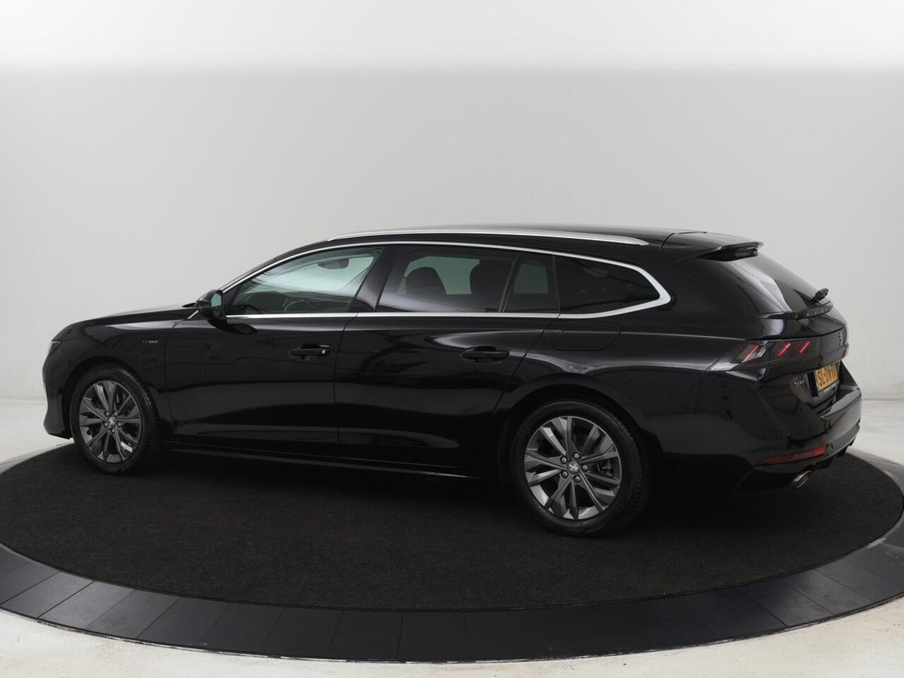 Peugeot 508 1.6 HYbrid Allure | Adaptive cruise | Half leder | Camera | Carplay | Full LED | Navigatie | Climate control | Parkeerhulp | PHEV | Plug In