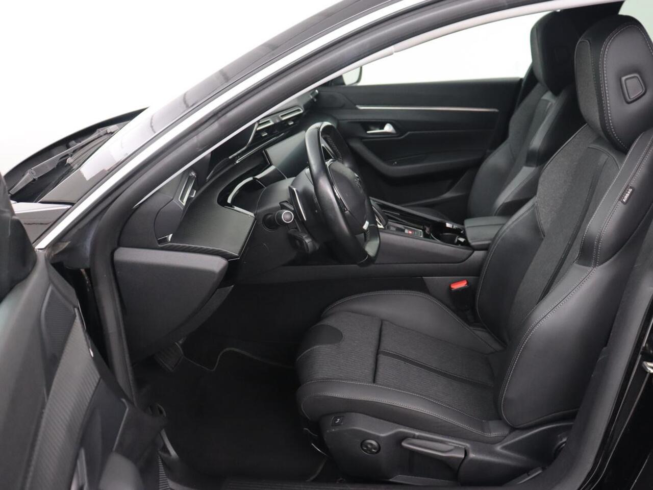 Peugeot 508 1.6 HYbrid Allure | Adaptive cruise | Half leder | Camera | Carplay | Full LED | Navigatie | Climate control | Parkeerhulp | PHEV | Plug In