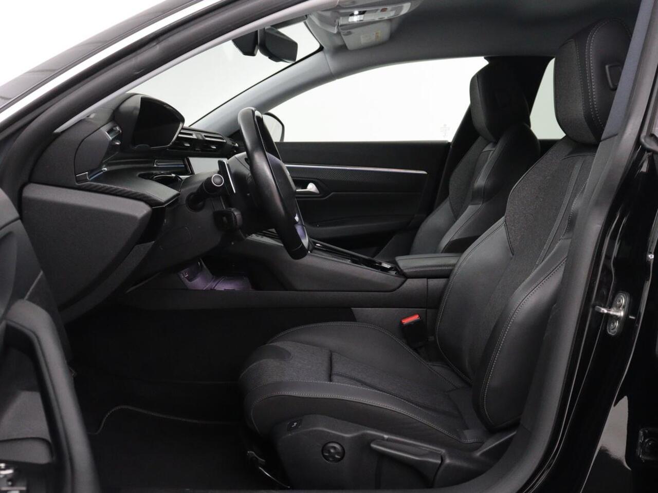 Peugeot 508 1.6 HYbrid Allure | Adaptive cruise | Half leder | Camera | Carplay | Full LED | Navigatie | Climate control | Parkeerhulp | PHEV | Plug In