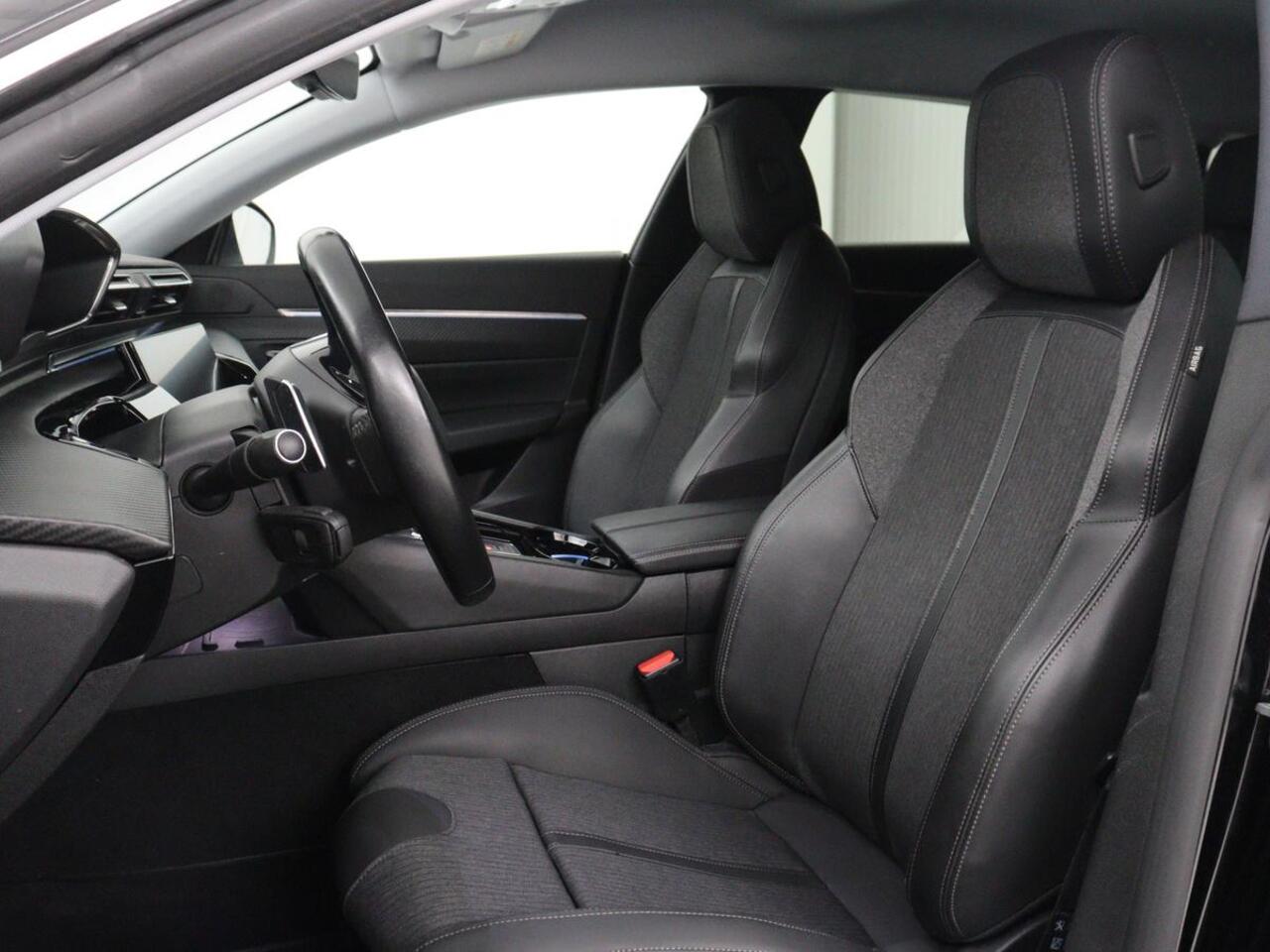 Peugeot 508 1.6 HYbrid Allure | Adaptive cruise | Half leder | Camera | Carplay | Full LED | Navigatie | Climate control | Parkeerhulp | PHEV | Plug In