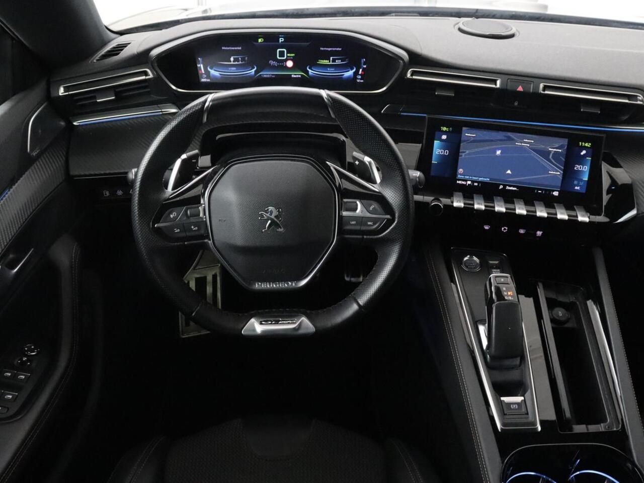 Peugeot 508 1.6 HYbrid GT Line | Trekhaak | Adaptive cruise | FOCAL Sound | Camera | Carplay | Half leder | Keyless | Full LED | Navigatie | Parkeerhulp | Climate control | PHEV | Plug In