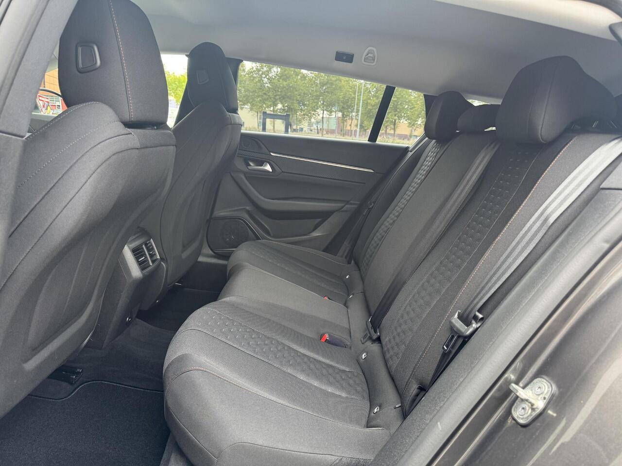 Peugeot 508 SW 1.2 PureTech Blue Lease Active Automaat, NL-Auto!