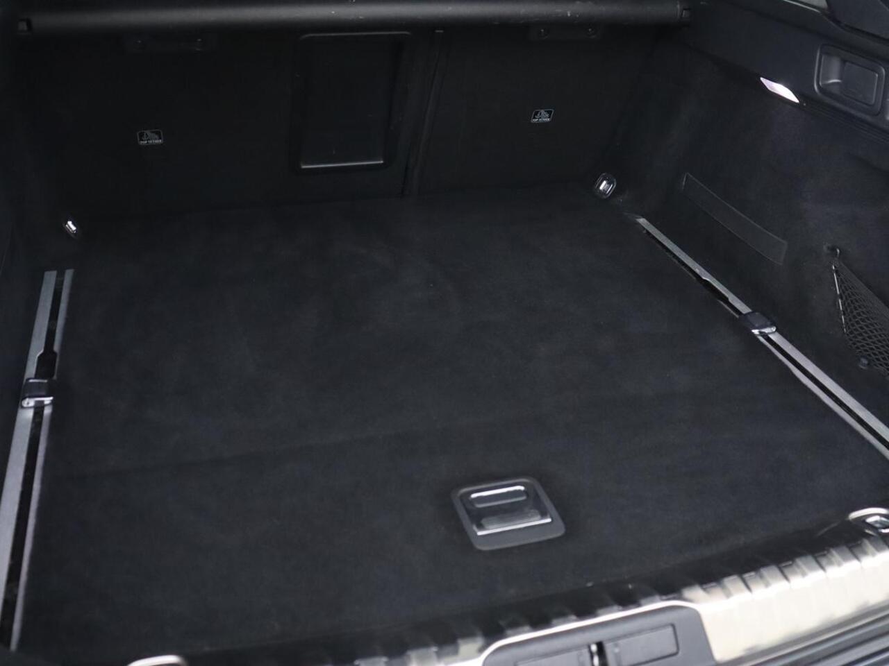 Peugeot 508 1.6 HYbrid GT | Stoelverwarming | Adaptive cruise | Camera | Carplay | Half leder | Keyless | Navigatie | Full LED | Sfeerverlichting | Digital Cockpit | PHEV | Plug In