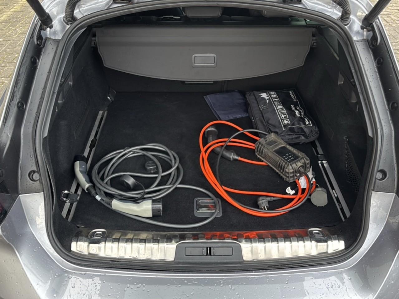 Peugeot 508 SW 1.6 HYbrid Blue Lease GT Line Avantage