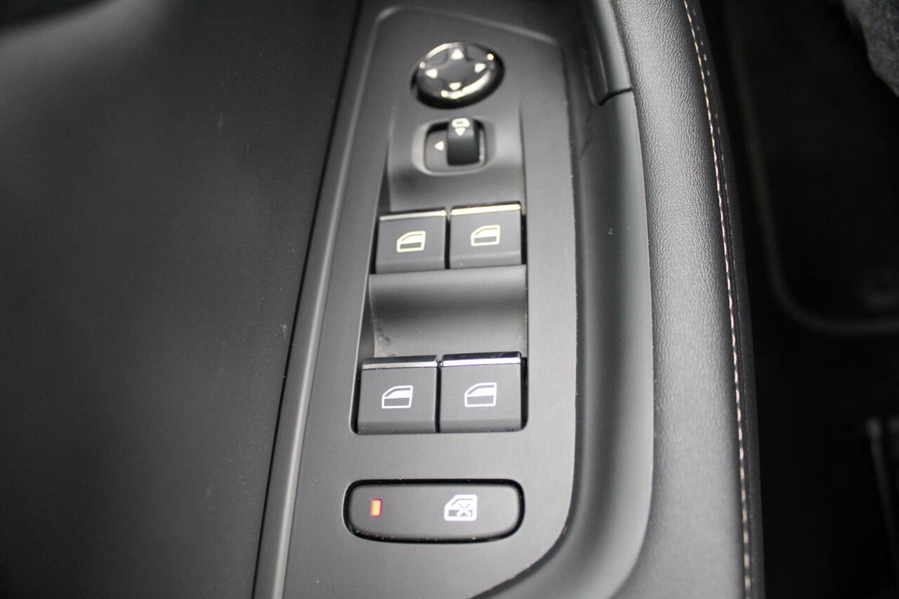 Peugeot 508 1.2 PureTech GT Automaat, Navigatie, Airco, Applecarpl./Andr. Auto, Cruise/Climate Control, Achteruitrijcamera, Keyless Start/Entry