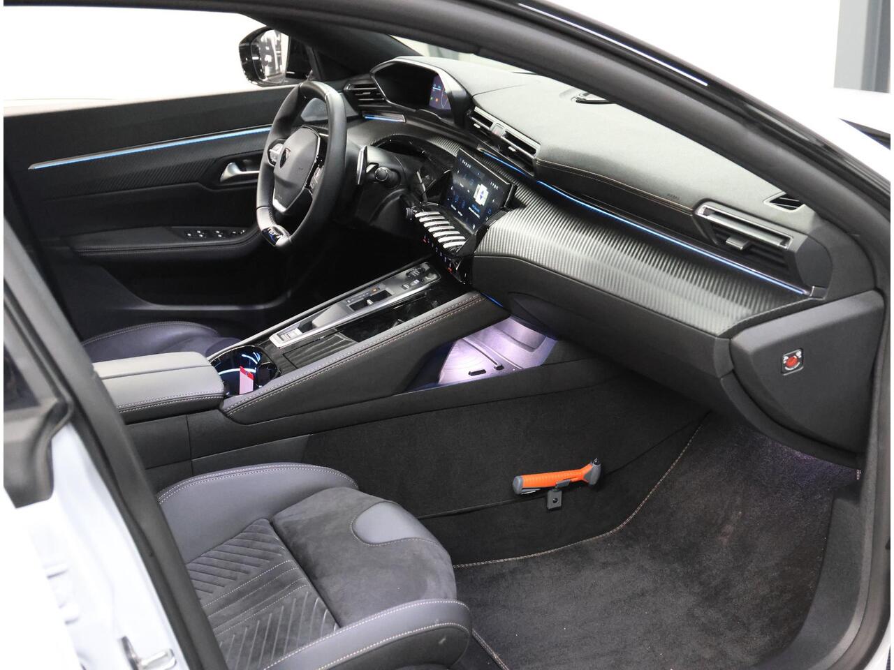 Peugeot 508 1.6 HYbrid 180PK GT | 1ste eigenaar | AUTOMAAT | AppleCarPlay/AndroidAuto | Adaptive Cruise Control | Stoelverwarming | 360'Camera | Alcantara/Leer | Sfeerverlichting | FocalSound | Trekhaak | Virt.Cockpit | Keyless | Isofix | Privacy Glass | Parkeersenso