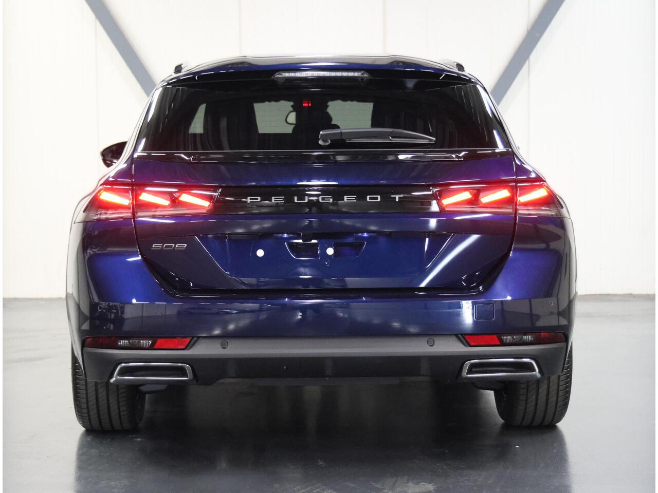 Peugeot 508 SW 1.2 130PK GT | Inclusief ¤7.964,27 korting! | Keyless | Camera | AppleCarPlay/AndroidAuto | Verwarmde Voorstoelen | Navigatie | ClimateControl |