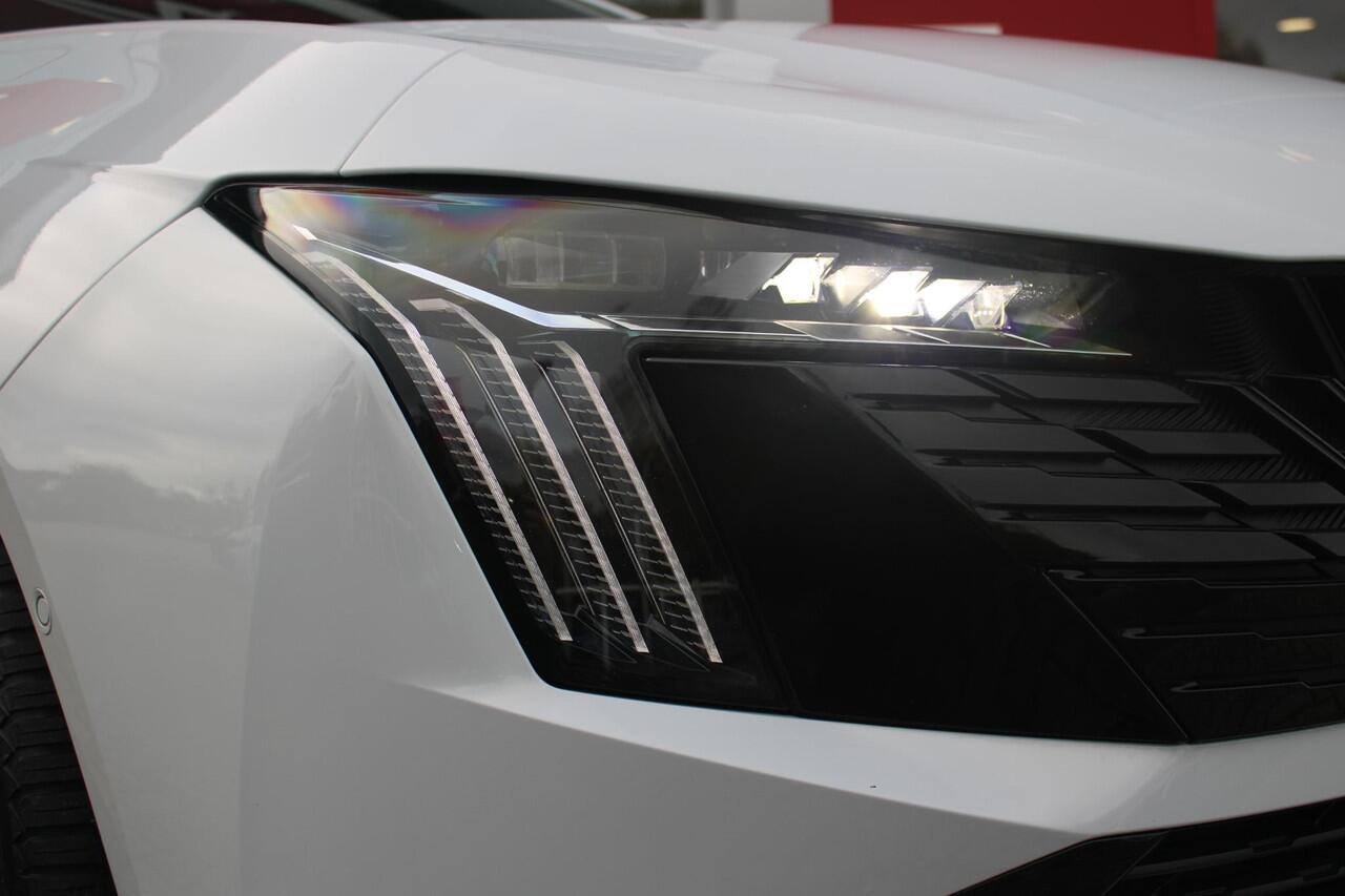 Peugeot 508 SW PSE 1.6 HYbrid 360PK AWD | PANORAMISCH SCHUIF/KANTELDAK | FOCAL® PREMIUM AUDIOSYSTEEM MET 10 SPEAKERS | MATRIX KOPLAMPEN | SFEERVERLICHTING | 360 HD PARKEERCAMERA'S | VERWARMDE VOORRUITRAND | DRAADLOOS APPLECARPLAY/ANDROID AUTO | NAVIGATIE | ADAPTIEVE 