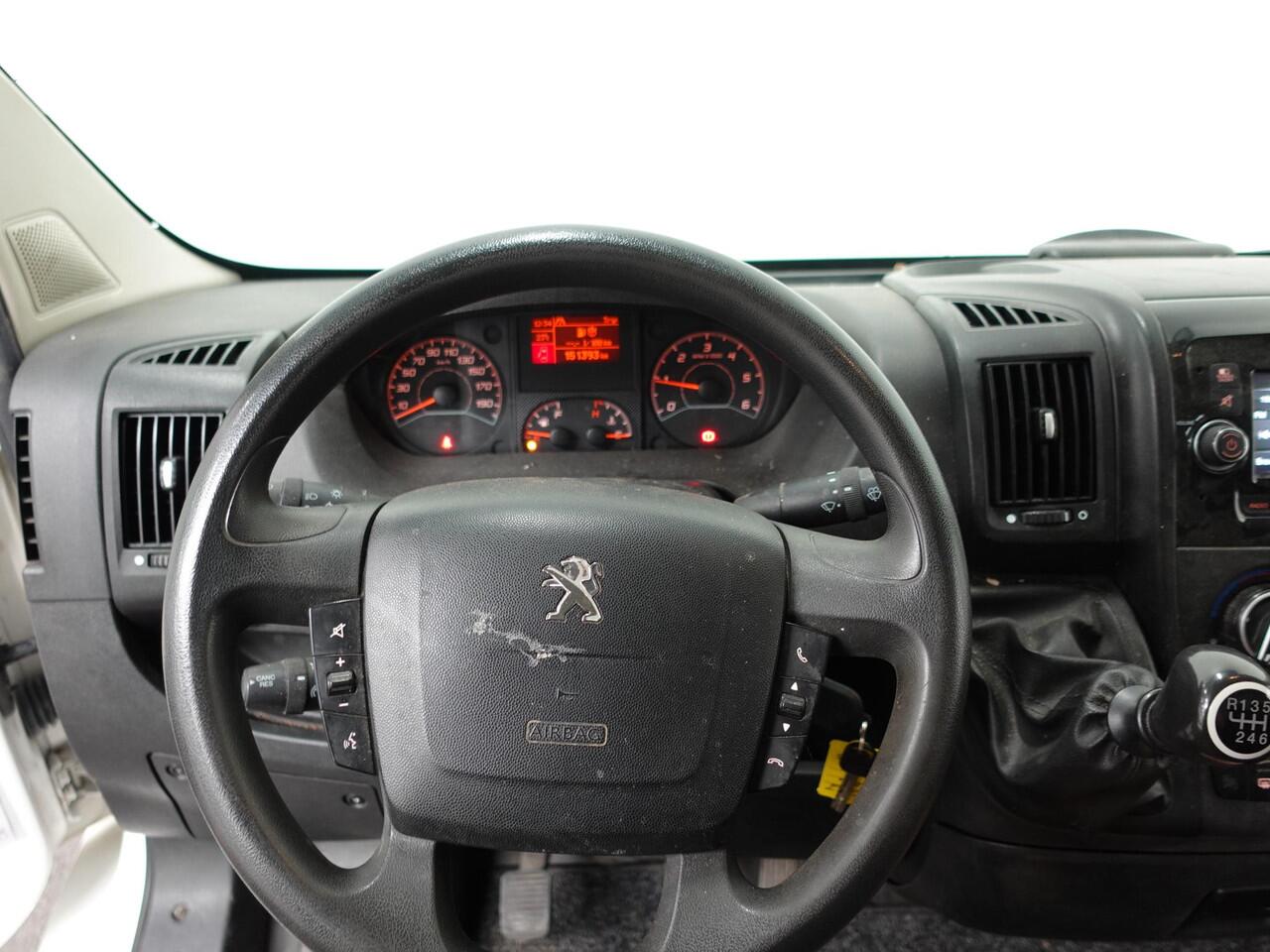 Peugeot BOXER 330 2.2 BlueHDi 120 L2H2 Pro Imperiaal Navigatiesysteem HANDEL/EXPORT