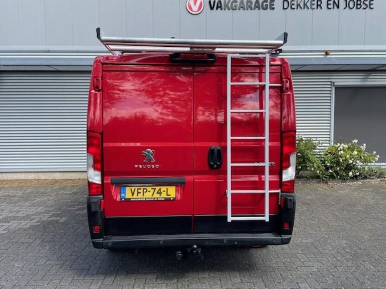 Peugeot BOXER 330 2.2 BlueHDi 140 L1H1 Premium