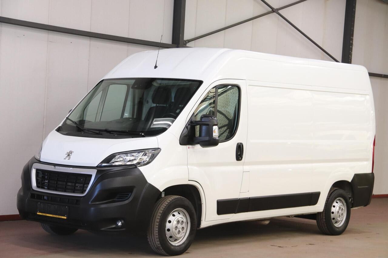 Peugeot BOXER 2.2 120PK L2H2 ACHTERUITRIJCAMERA EURO 6 Peugeot Boxer 2.2 120PK L2H2 ACHTERUITRIJCAMERA EURO 6