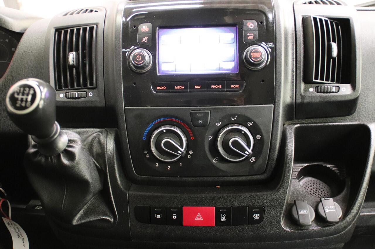 Peugeot BOXER 2.2 120PK L2H2 ACHTERUITRIJCAMERA EURO 6 Peugeot Boxer 2.2 120PK L2H2 ACHTERUITRIJCAMERA EURO 6