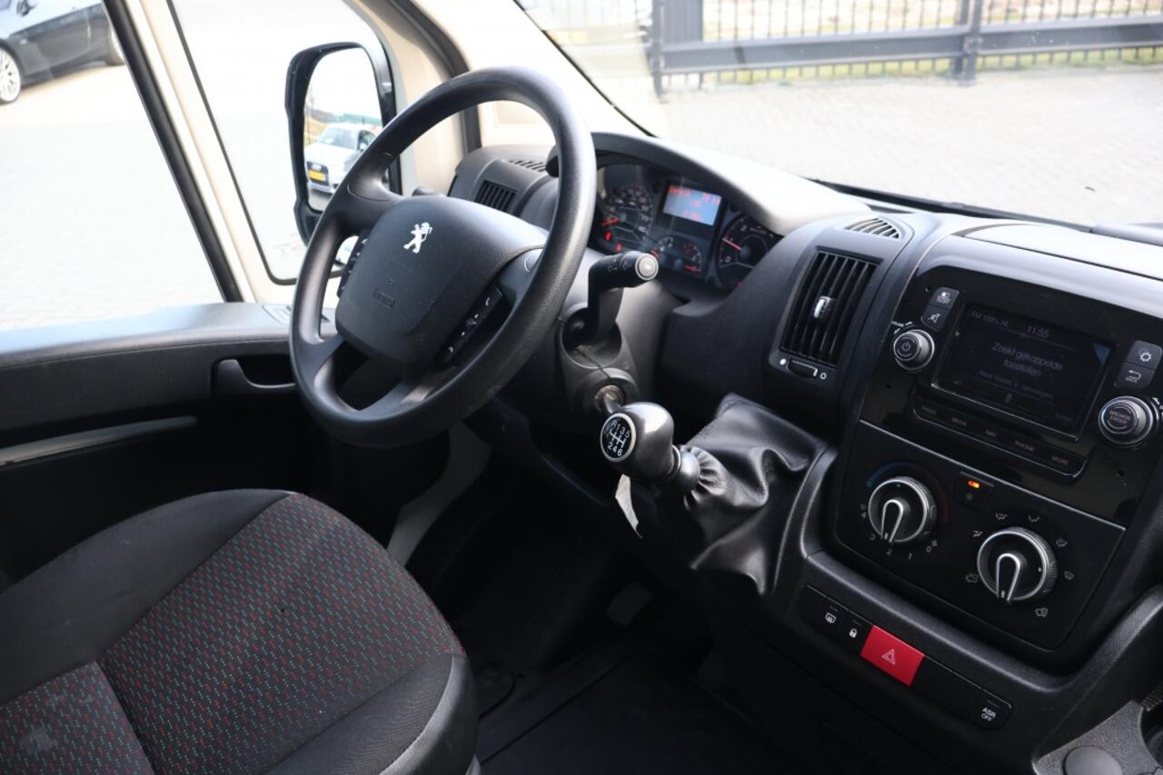 Peugeot BOXER 330 2.2 HDI L2H2 140pk | Trekhaak | Camera | Airco | Bluetooth
