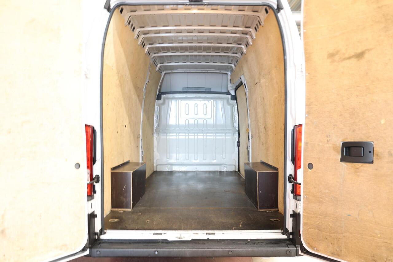 Peugeot BOXER 2.2 BlueHDi 140PK L4H3