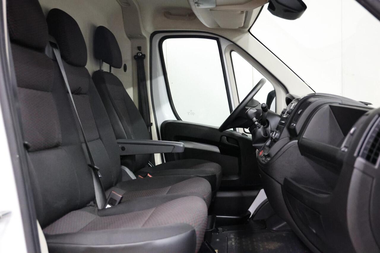 Peugeot BOXER 435 2.2 BlueHDi 140 L4H2