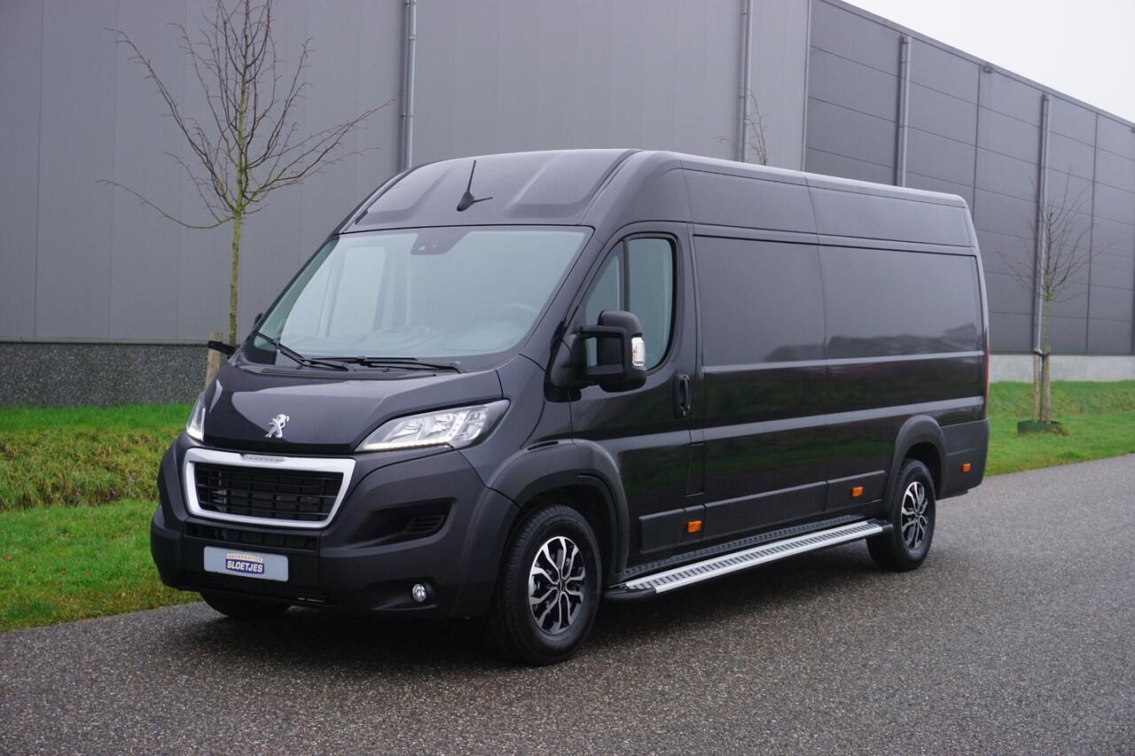 Peugeot BOXER 2.2 BlueHDi 165 L4H2 Zwaar 3.5t 2 stoelen |2e airbag |BPM voordeel |165 pk |Metallic |Carplay |Android auto |Climate control |Camera |Cruise control |Bluetooth |Navi |Parkeersensoren