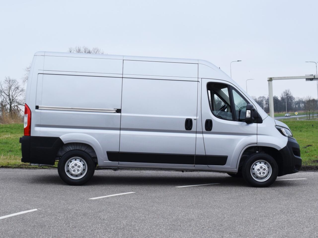 Peugeot BOXER 2.2 HDi (120 pk) L2H2 | Fabrieksgarantie o Nederlandse Auto