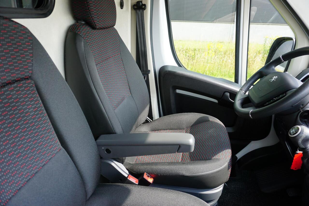 Peugeot BOXER 2.2 BlueHDi 140 L4H3 Zwaar 3.5t |Topstaat |EURO6D |1e eigenaar |Betimmering |Camera |Cruise |Navi |Climate |Lederen stuur |Carplay |Bluetooth |3500 KG |Heavy