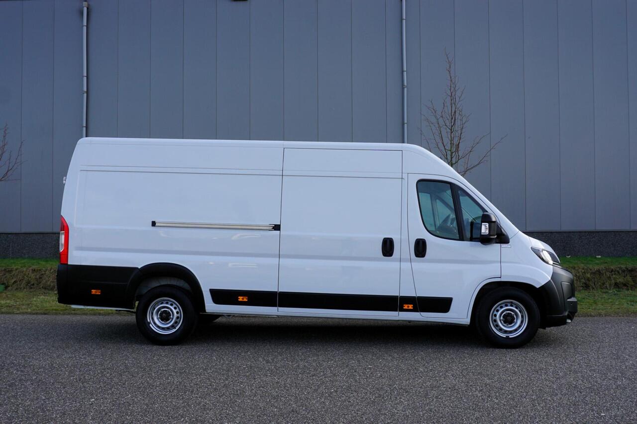 Peugeot BOXER 2.2 BlueHDi 180 L4H2 3.5t Full Option |180 pk |Automaat |Camera |Cruise adaptief |Digitaal dashboard en groot scherm |Climate control |EURO6