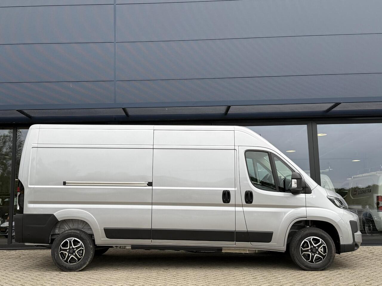 Peugeot BOXER e-Boxer 3.5t L3H2 Zwaar 110 kWh 100% Elektrisch | Pakket Visibility LED | Pakket City Plus | 3-Zits | Mirror Screen | Parkeersensor | Camera | Licht Metalen Velgen | uit voorraad leverbaar
