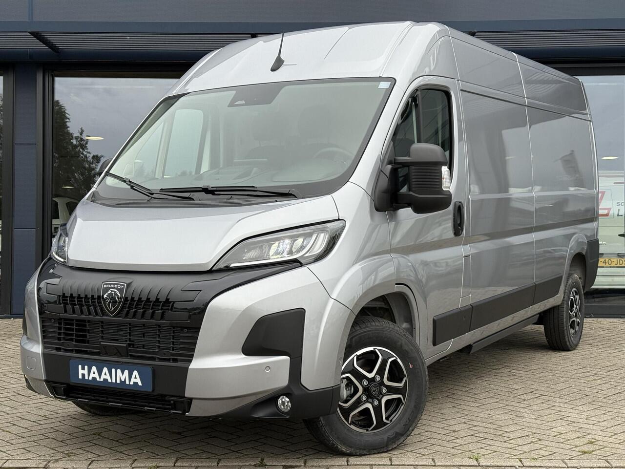 Peugeot BOXER e-Boxer 3.5t L3H2 Zwaar 110 kWh 100% Elektrisch | Pakket Visibility LED | Pakket City Plus | 3-Zits | Mirror Screen | Parkeersensor | Camera | Licht Metalen Velgen | uit voorraad leverbaar