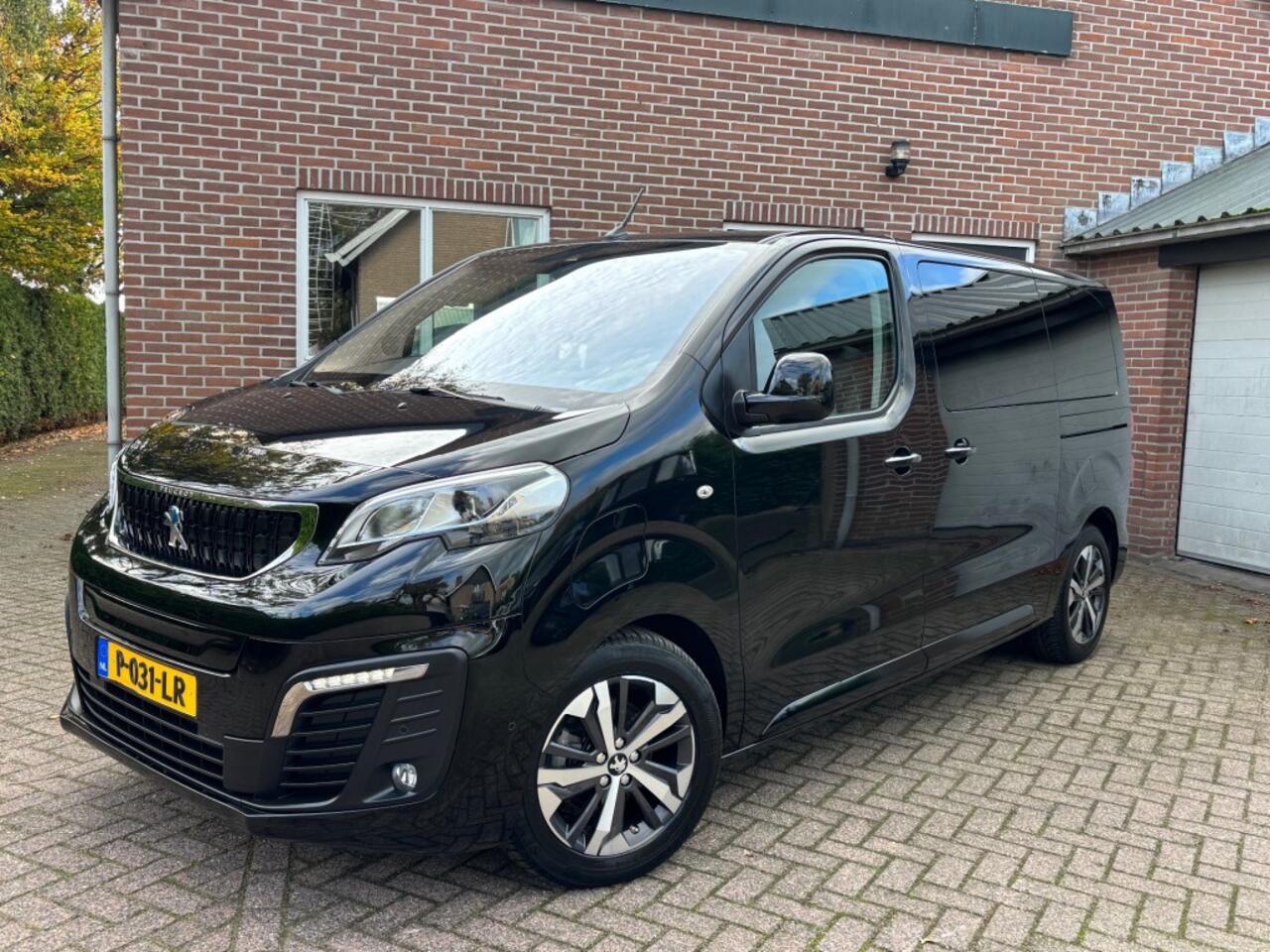 Peugeot E-traveller 50 KWH Business VIP