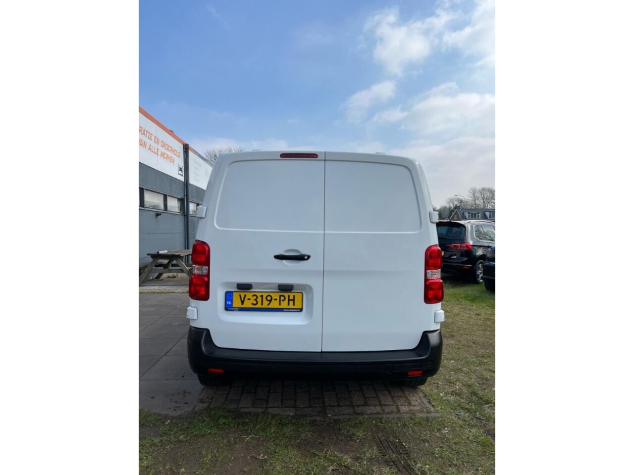 Peugeot EXPERT 226S 1.6BlueHDI95Pre