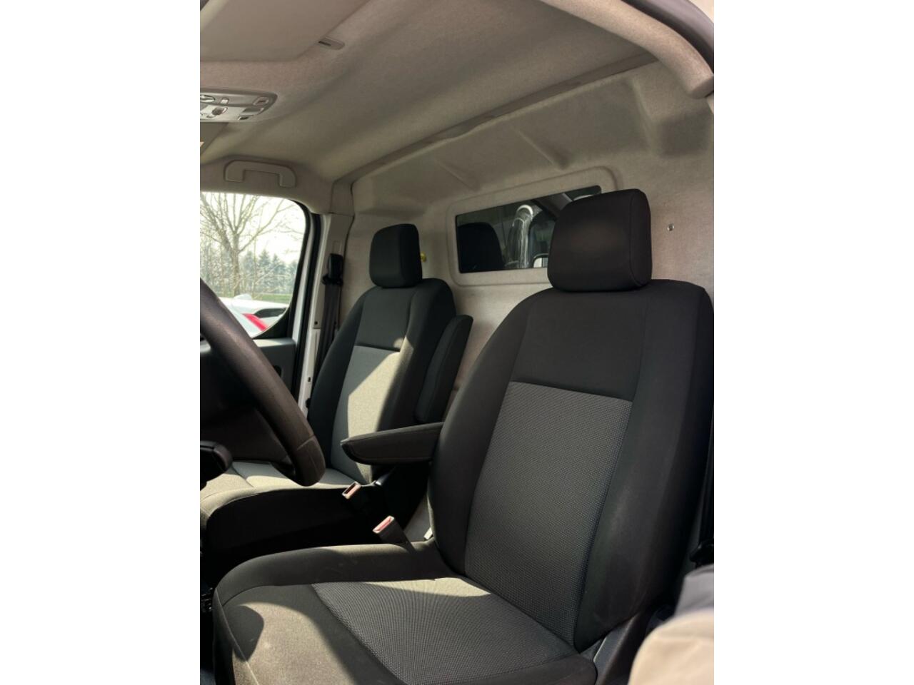 Peugeot EXPERT 226S 1.6BlueHDI95Pre