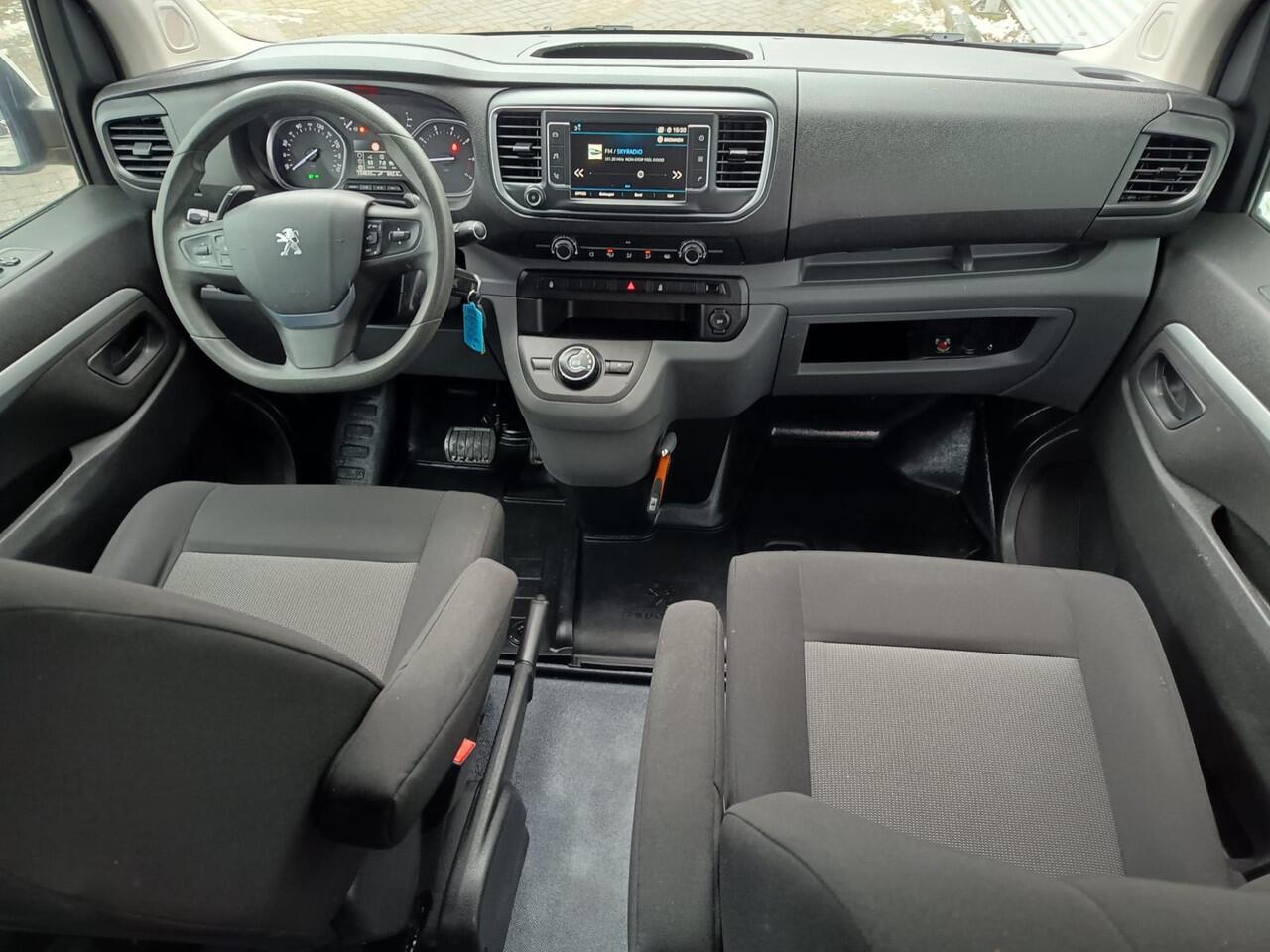 Peugeot EXPERT DC Premium Pack 2.0 BlueHDi 180pk EAT6 | DUBBELE CABINE! | NAVI | TREKHAAK | AIRCO | CRUISE CONTROL | APPLE CARPLAY / ANDROID AUTO |