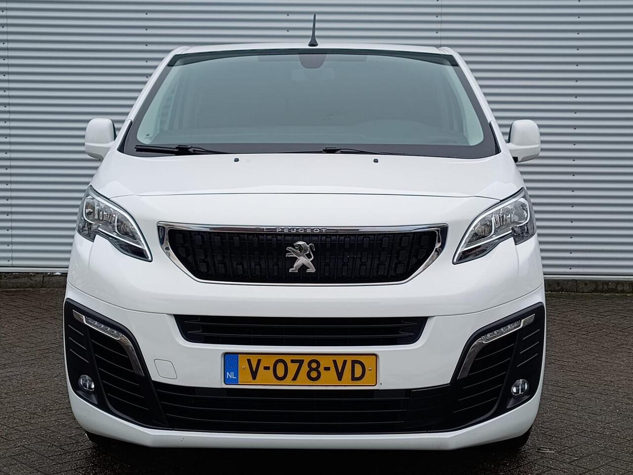 Peugeot EXPERT DC Premium Pack 2.0 BlueHDi 180pk EAT6 | DUBBELE CABINE! | NAVI | TREKHAAK | AIRCO | CRUISE CONTROL | APPLE CARPLAY / ANDROID AUTO |