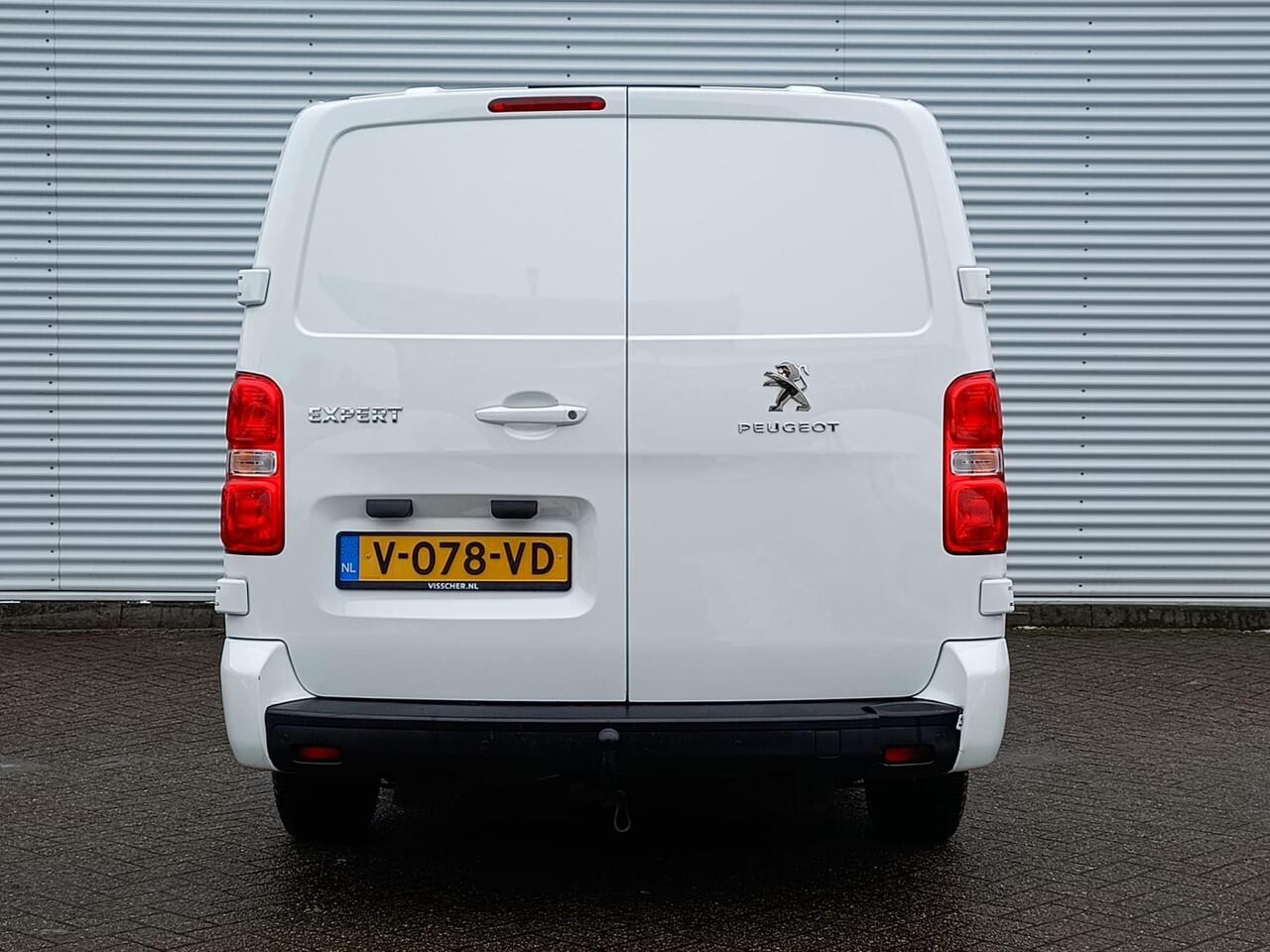 Peugeot EXPERT DC Premium Pack 2.0 BlueHDi 180pk EAT6 | DUBBELE CABINE! | NAVI | TREKHAAK | AIRCO | CRUISE CONTROL | APPLE CARPLAY / ANDROID AUTO |