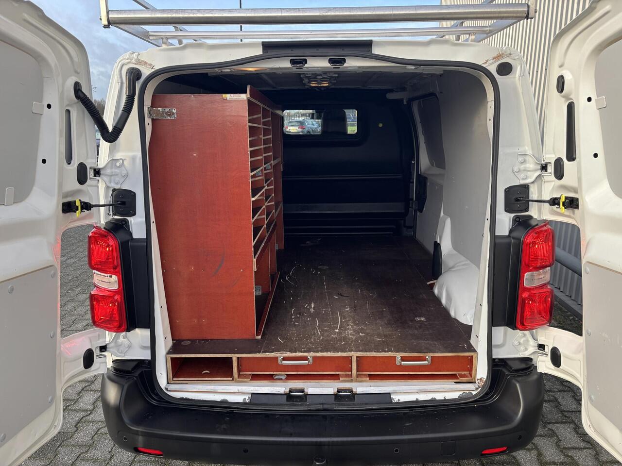 Peugeot EXPERT 1.5 BlueHDI 100 Standard*A/C*CRUISE*HAAK*IMPERIAAL