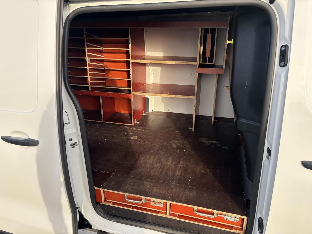 Peugeot EXPERT 1.5 BlueHDI 100 Standard*A/C*CRUISE*HAAK*IMPERIAAL