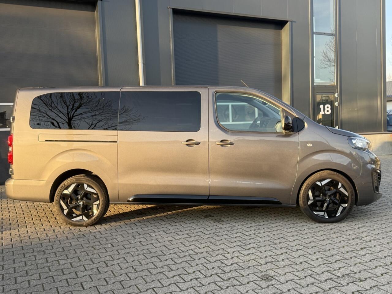 Peugeot EXPERT 180pk Automaat Dub. Cabine Expert