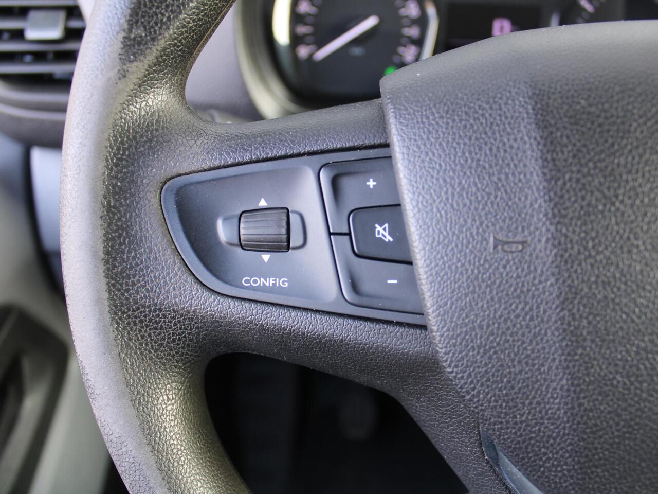 Peugeot EXPERT 1.5 BlueHDI 100 Standard Premium | Camera | Betonplex | Cruise | Navi | Carplay | Dodehoek detectie | Parkeersensor v+a | Airco |